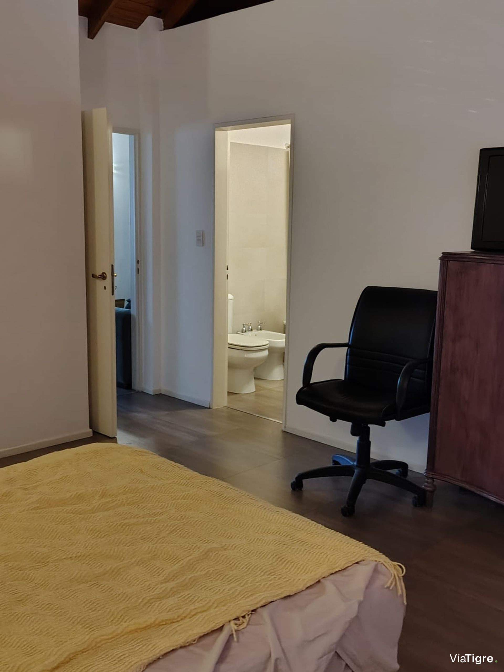 Espaciosa casa con jardín para disfrutar