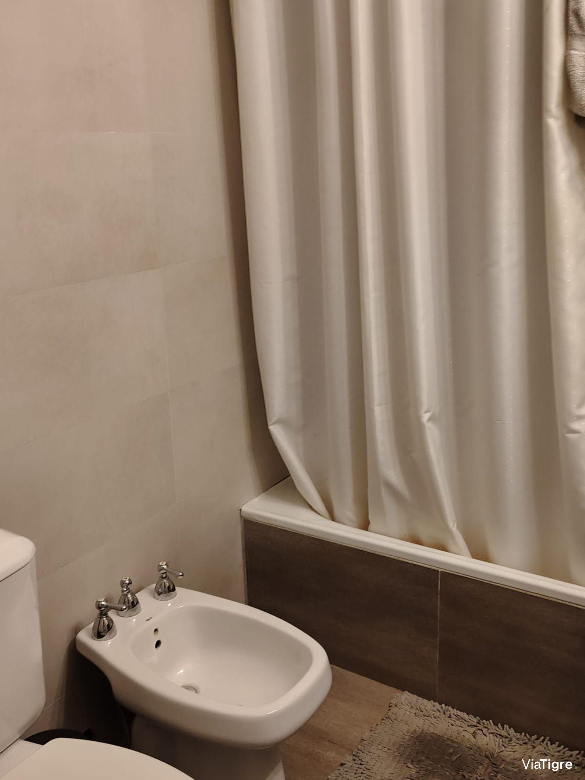 Espaciosa casa con jardín para disfrutar