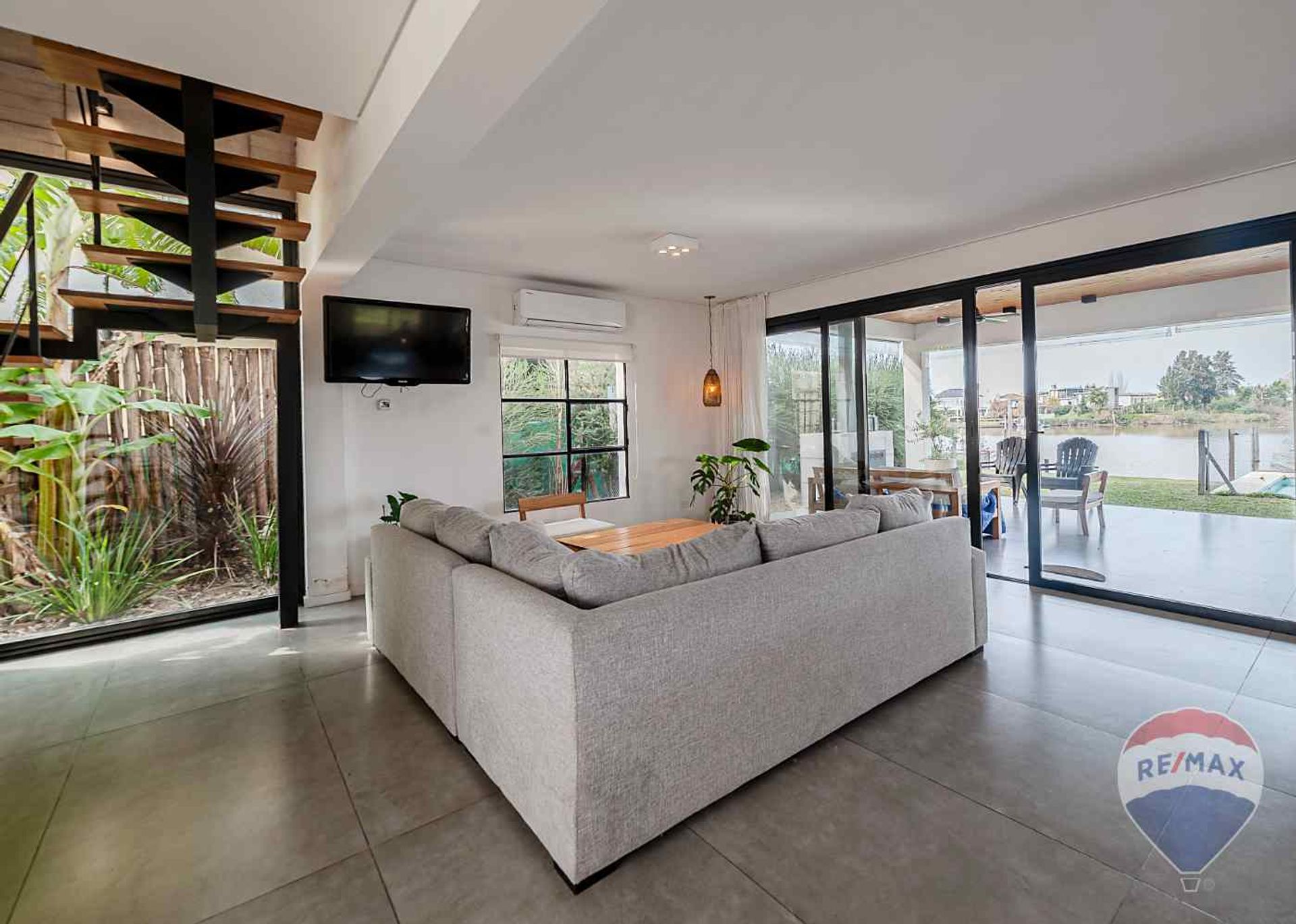 Casa En Venta En El Canal Tigre