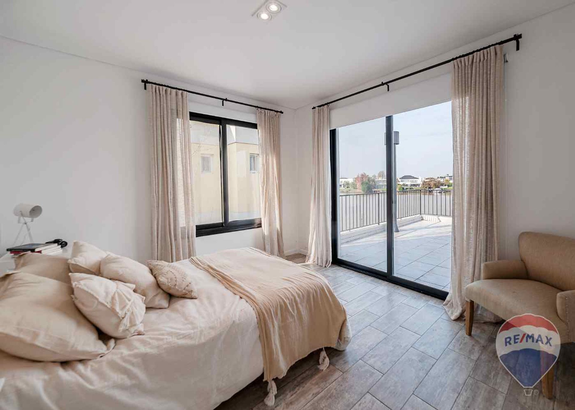 Casa En Venta En El Canal Tigre