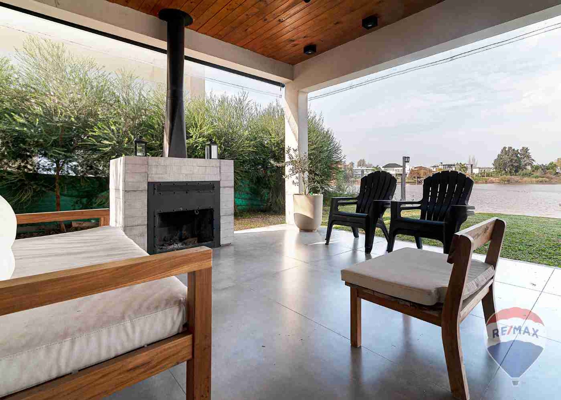 Casa En Venta En El Canal Tigre