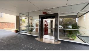 Venta Departamento, San Isidro - con Cochera