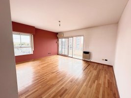 Venta Departamento, San Isidro - con Cochera