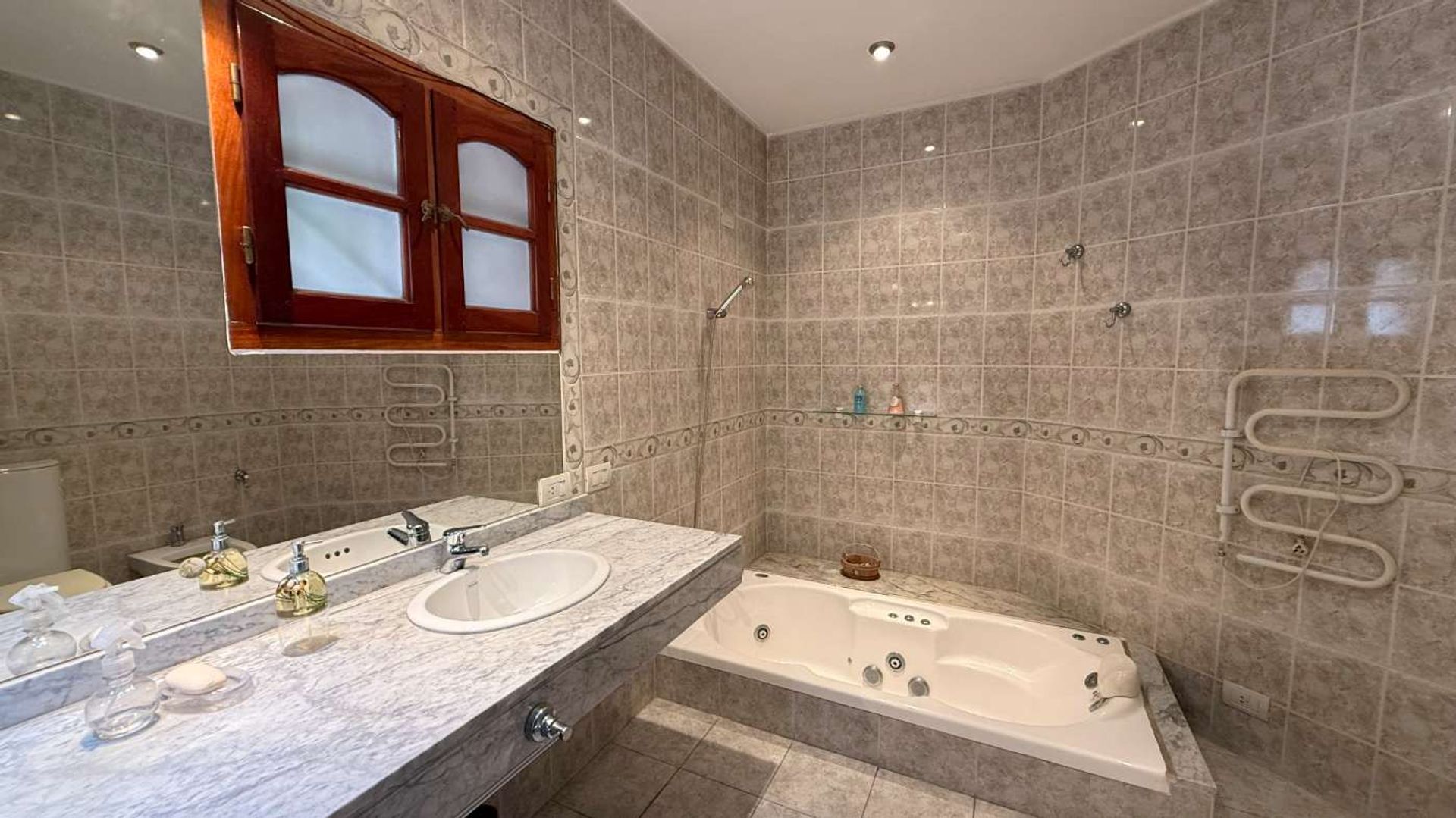 Casa Quinta en Venta-Ricardo Rojas, Lote 4200m2