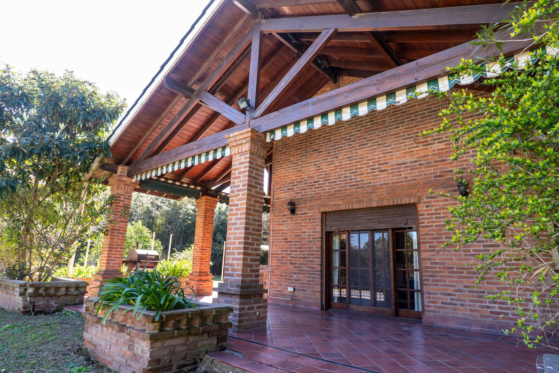 Casa Quinta en Venta-Ricardo Rojas, Lote 4200m2