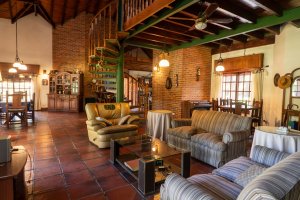 Casa Quinta en Venta-Ricardo Rojas, Lote 4200m2