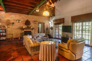 Casa Quinta en Venta-Ricardo Rojas, Lote 4200m2