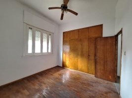 Sale Ph 2 Rooms with Commercial Space Vicente López