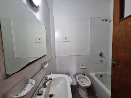 Sale Ph 2 Rooms with Commercial Space Vicente López