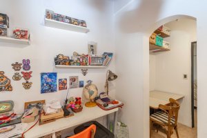 Venta Casa, 3 Ambientes Con Patio Y Cochera