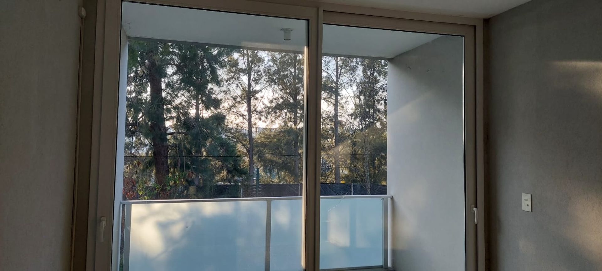 Venta 2 Amb Cochera Muy Luminoso Vista Abierta