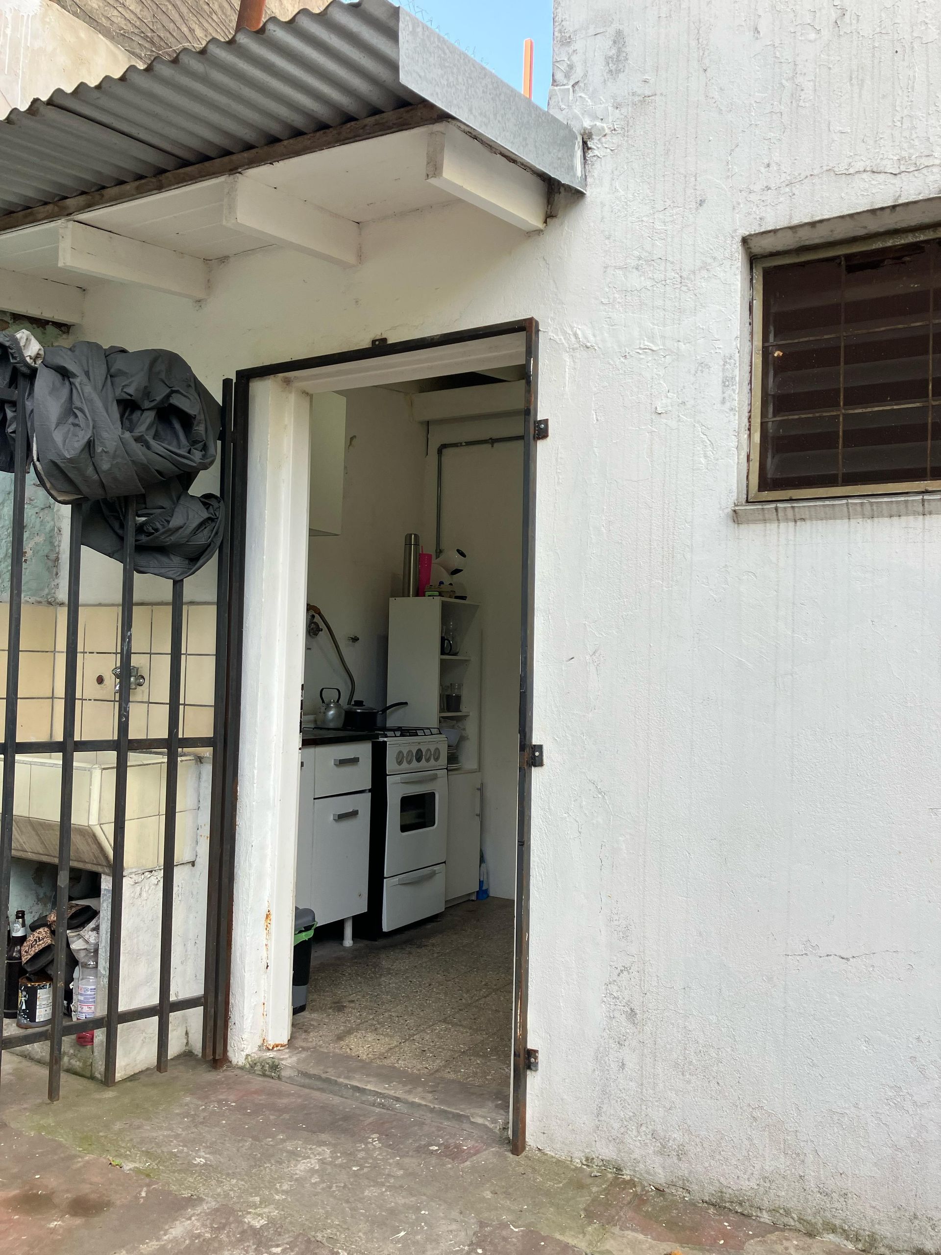 Venta Casa a refaccionar en esquina en Martínez