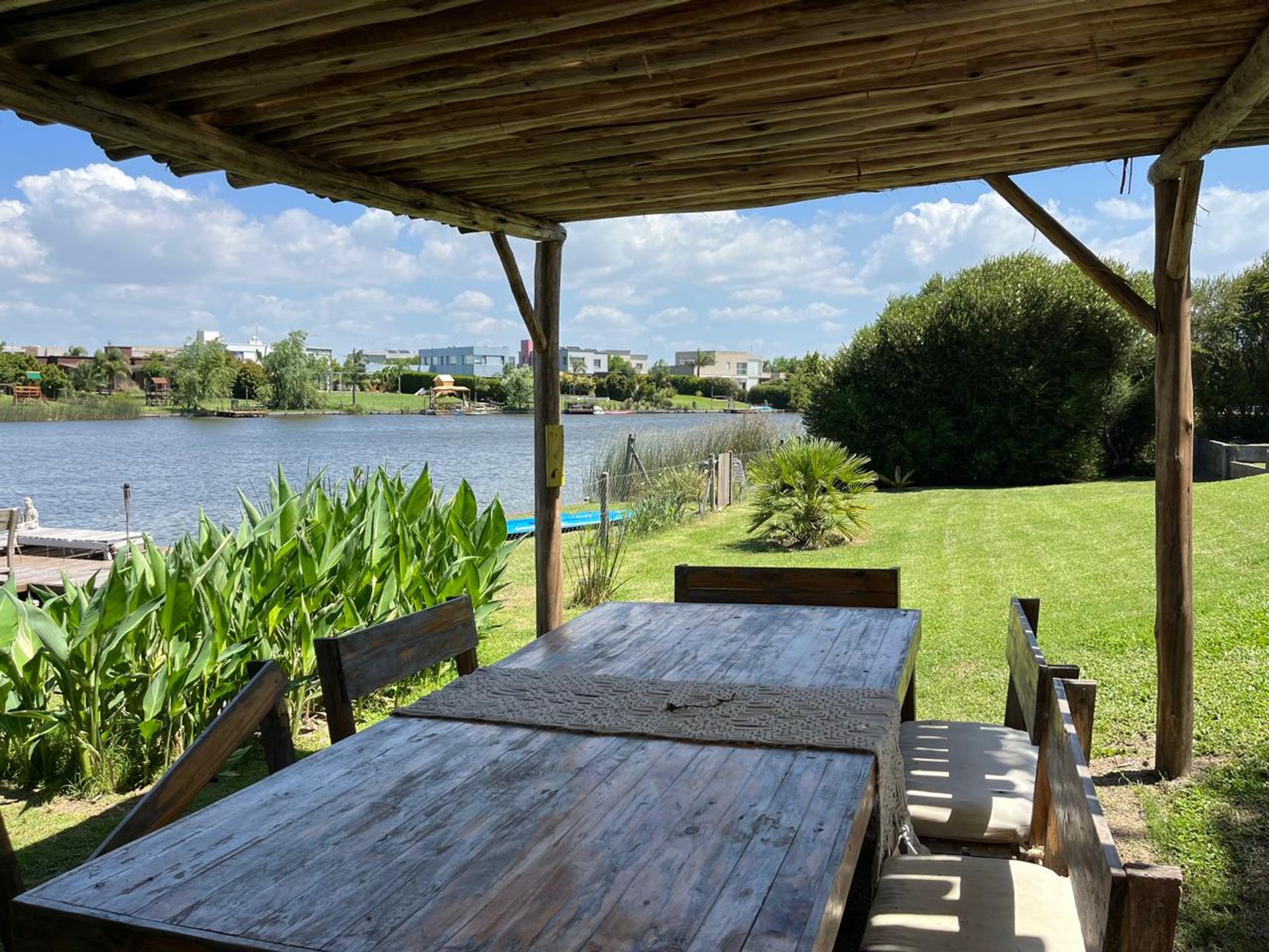 Venta Casa 5 Amb. Bº San Benito - Benavidez