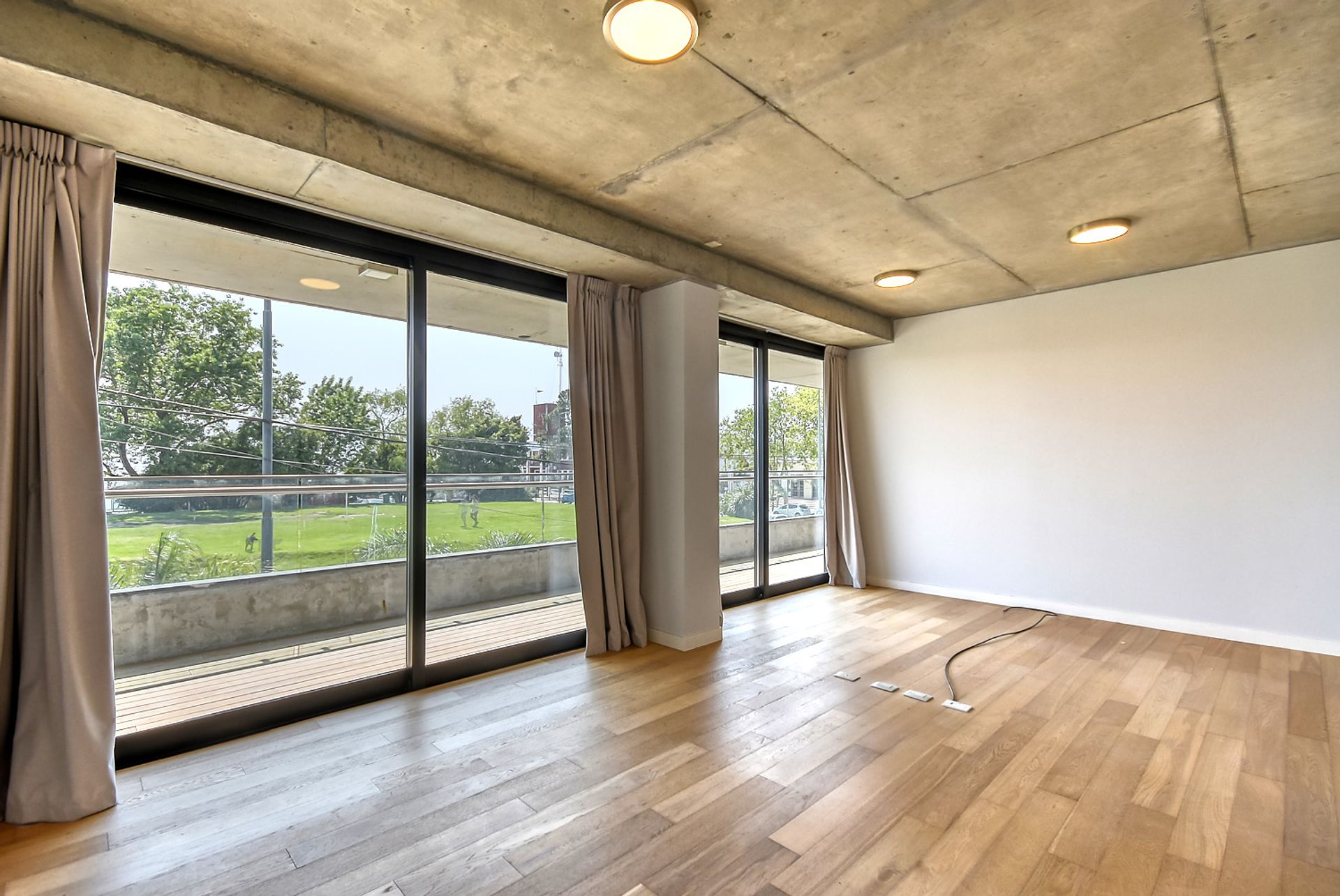 Piso Al Rio Amenities Premium Categoria