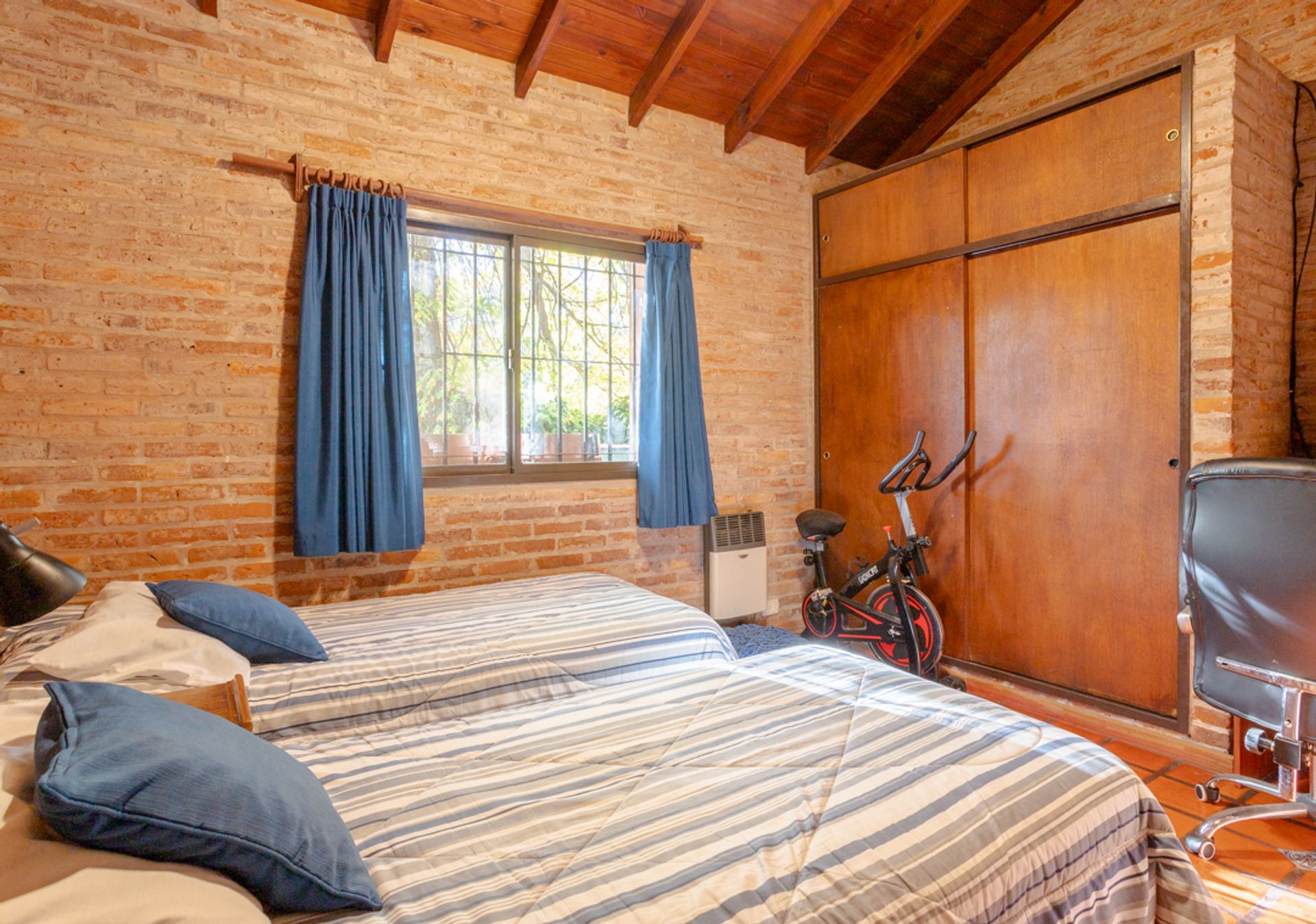 Casa Venta 4 Dorm Don Torcuato Pileta 1100 Mts2