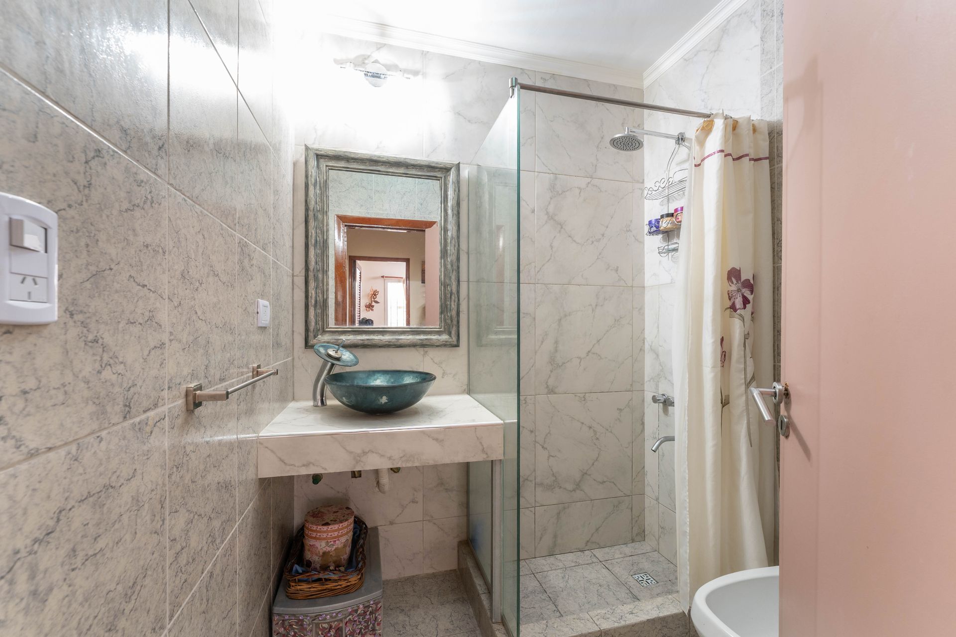 Venta Casa 3 Ambientes Con Jardín Y Pileta Munro