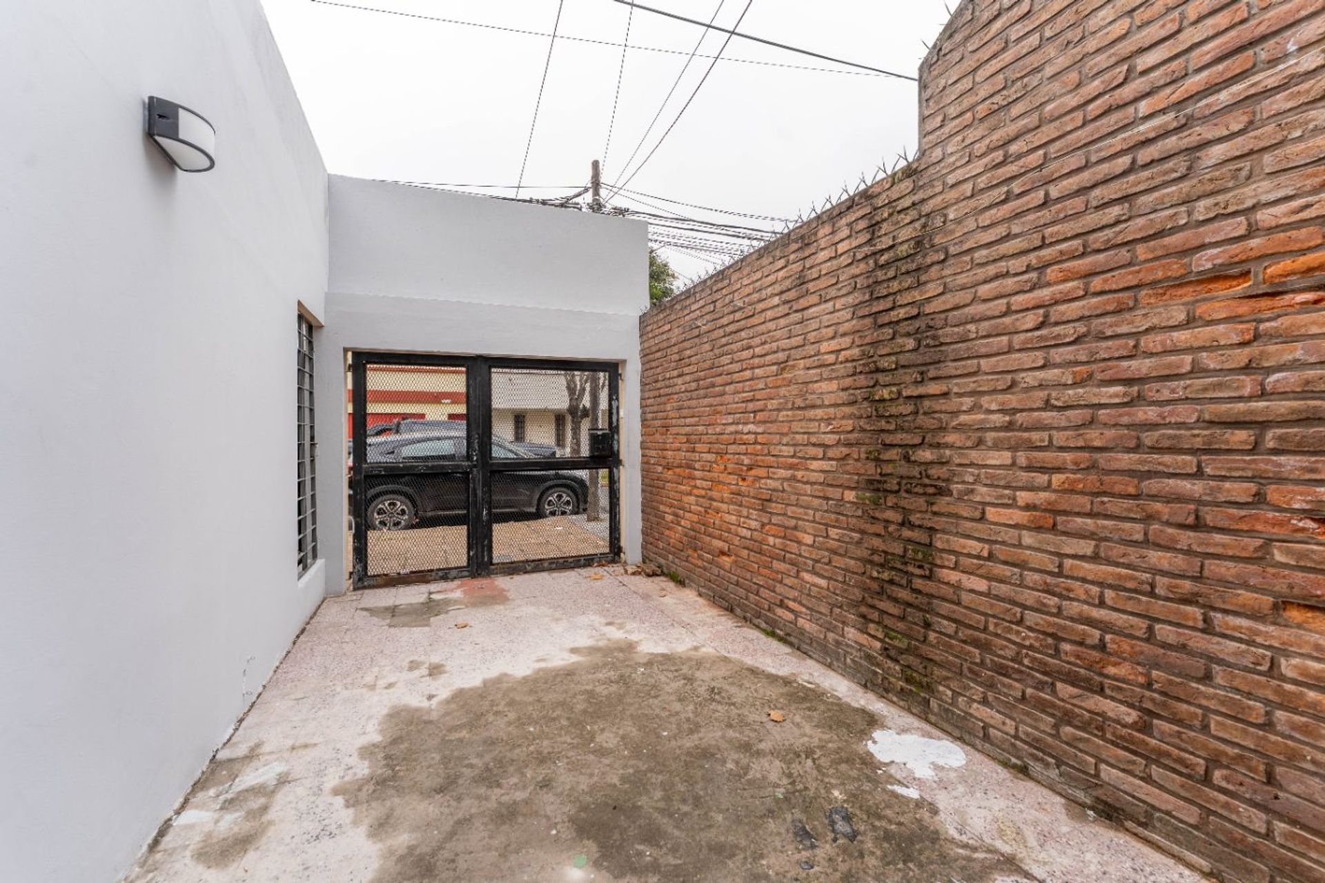 Venta Casa 3 Ambientes Con Jardín Y Pileta Munro