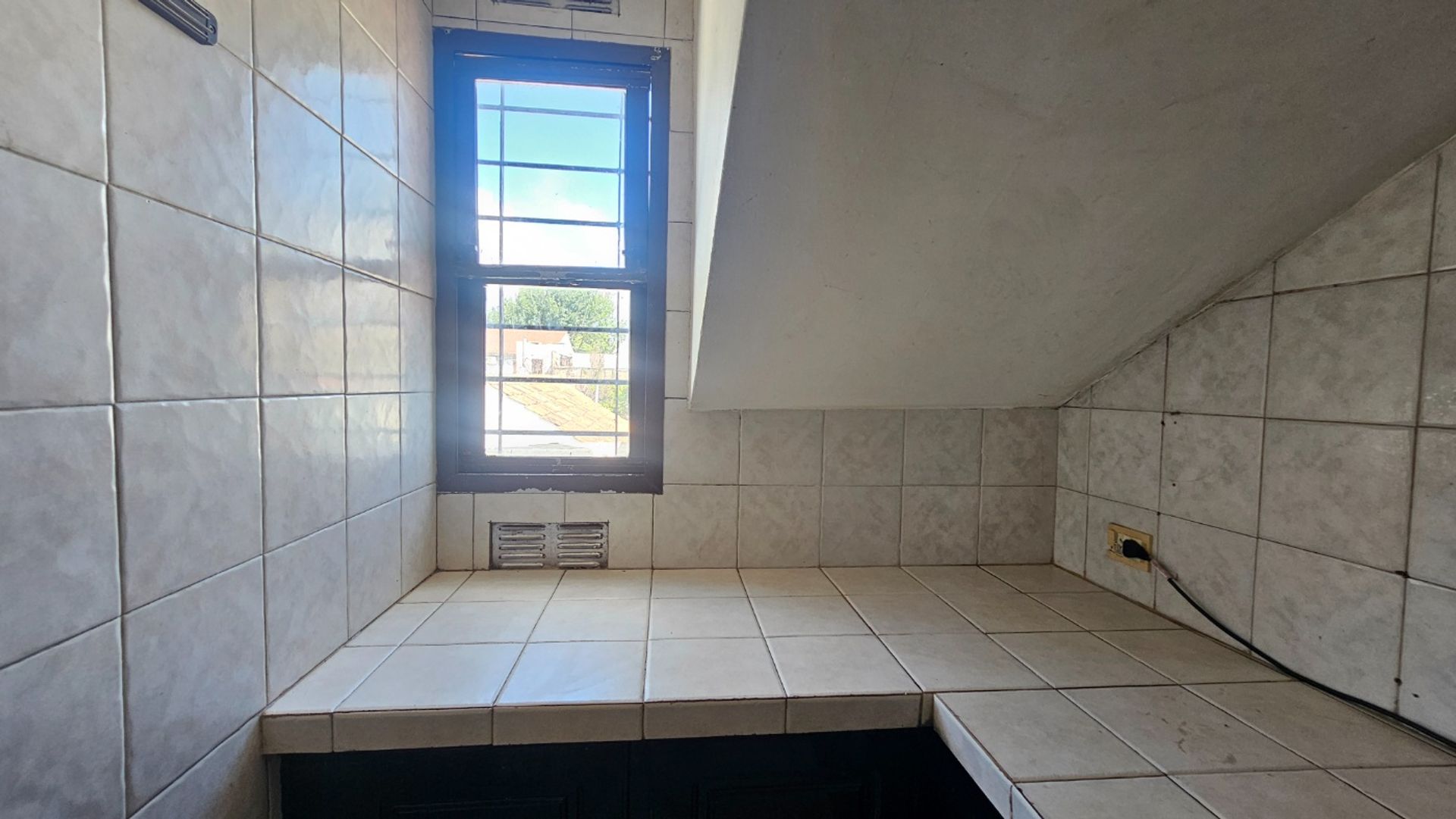 Venta Ph 4 Amb Cochera Olivos 1Re Piso Apto Cred.