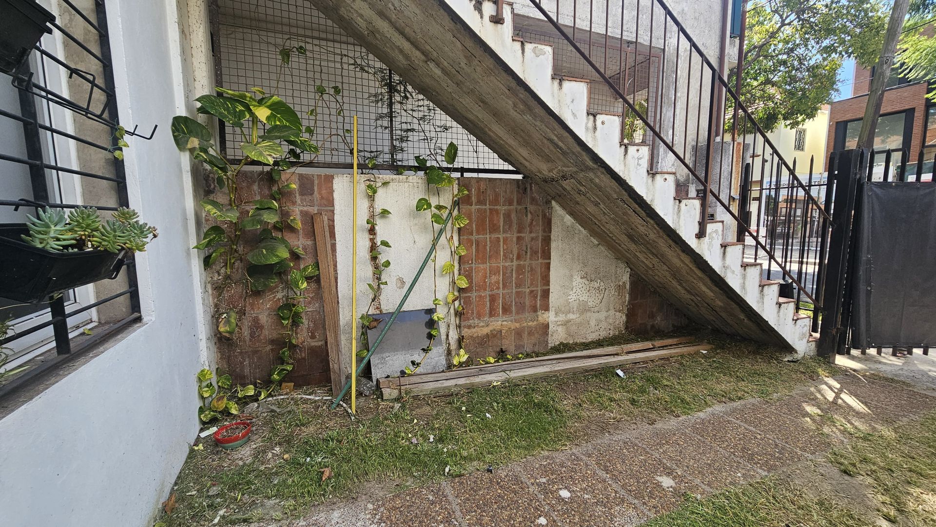 Venta Ph 4 Amb Cochera Olivos 1Re Piso Apto Cred.