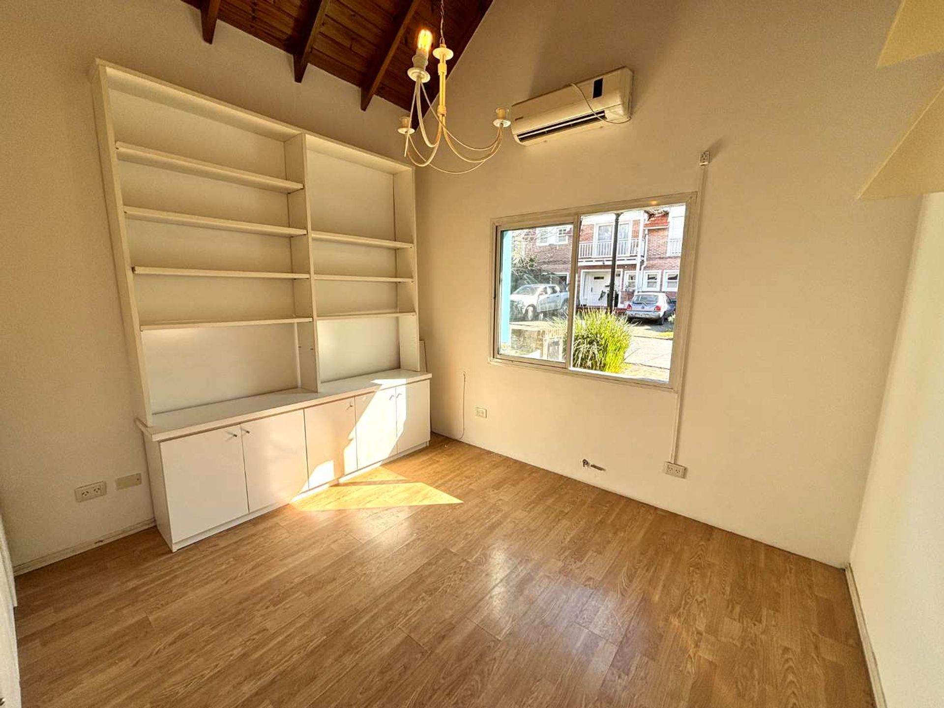 Venta Casa 4 Amb Barrio Los Aromos Beccar