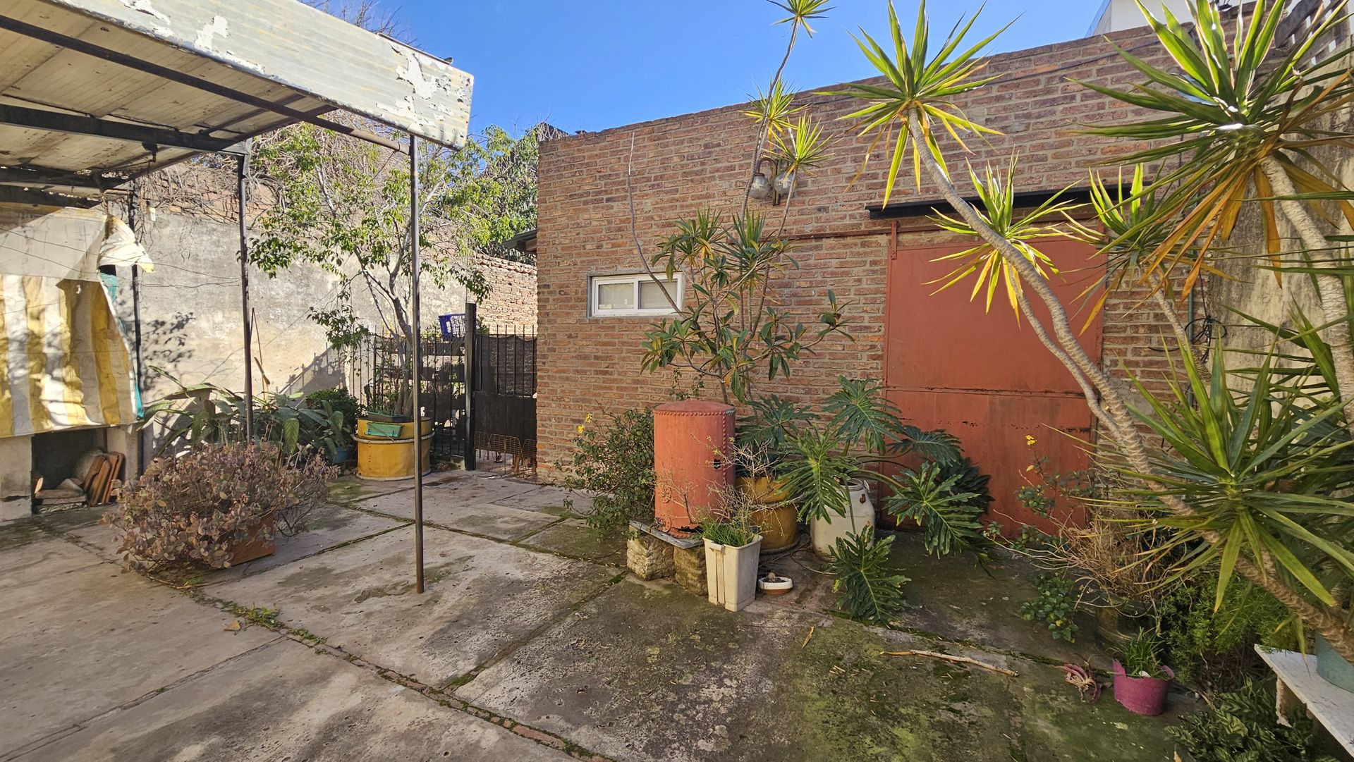 Venta Casa 4 Amb + Depto 3 Amb + Local Boulogne