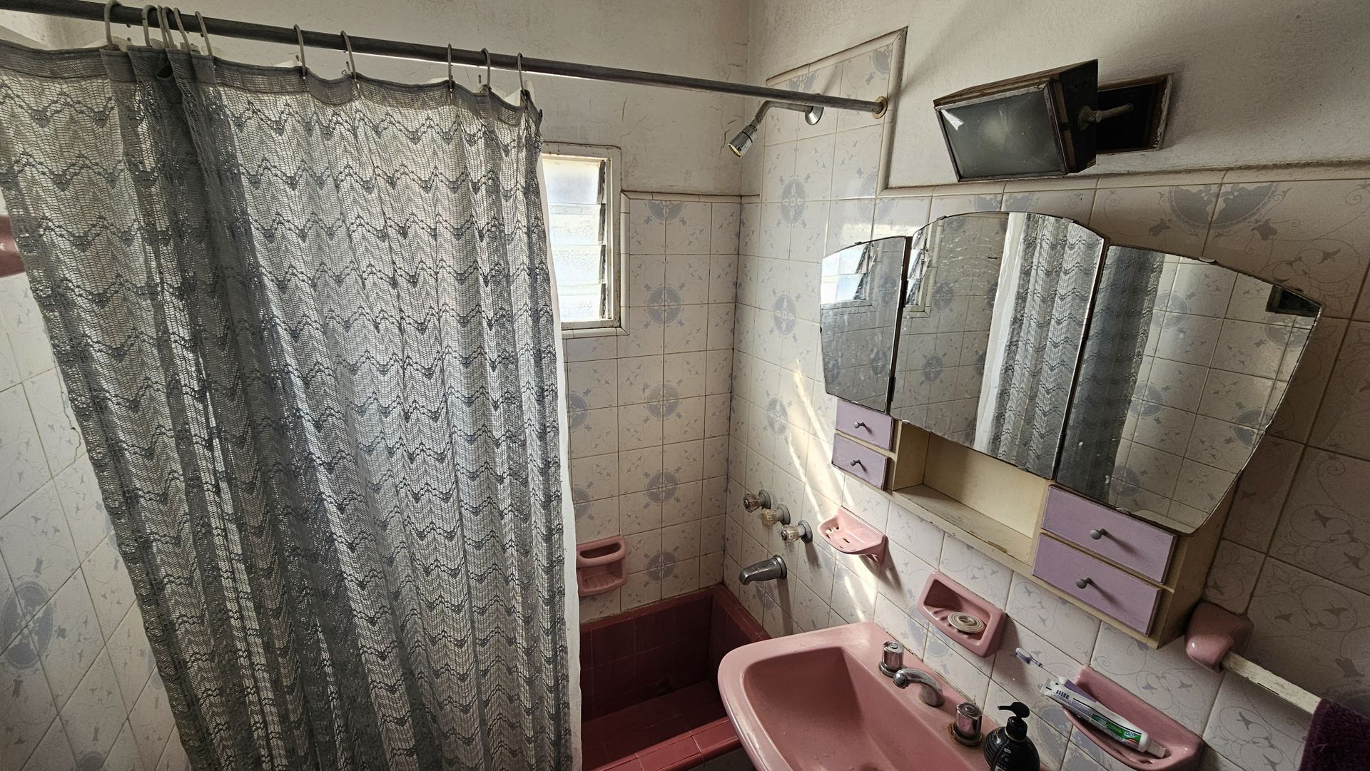 Venta Casa 4 Amb + Depto 3 Amb + Local Boulogne