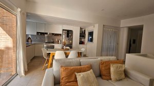 3-room Apartment for Sale with Balcony – Credit Florida