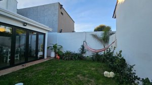 For Sale: Ph C/Jardin 2-Room Apartment, Credit, Olivos, Garage