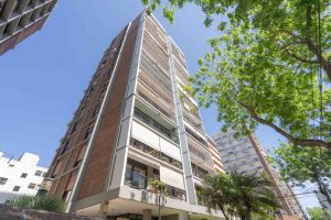 Depto En Venta Cuatro Amb. Martinez , Con Renta