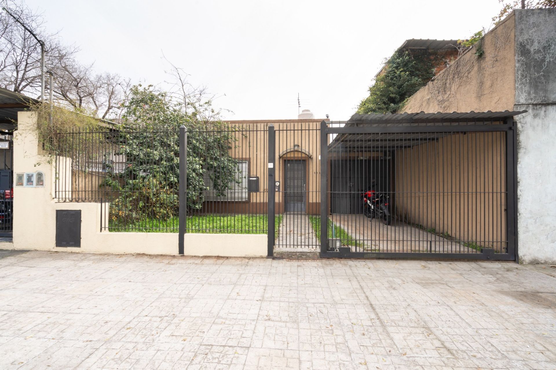 Venta Casa 6 Amb. Coch. Lote Propio