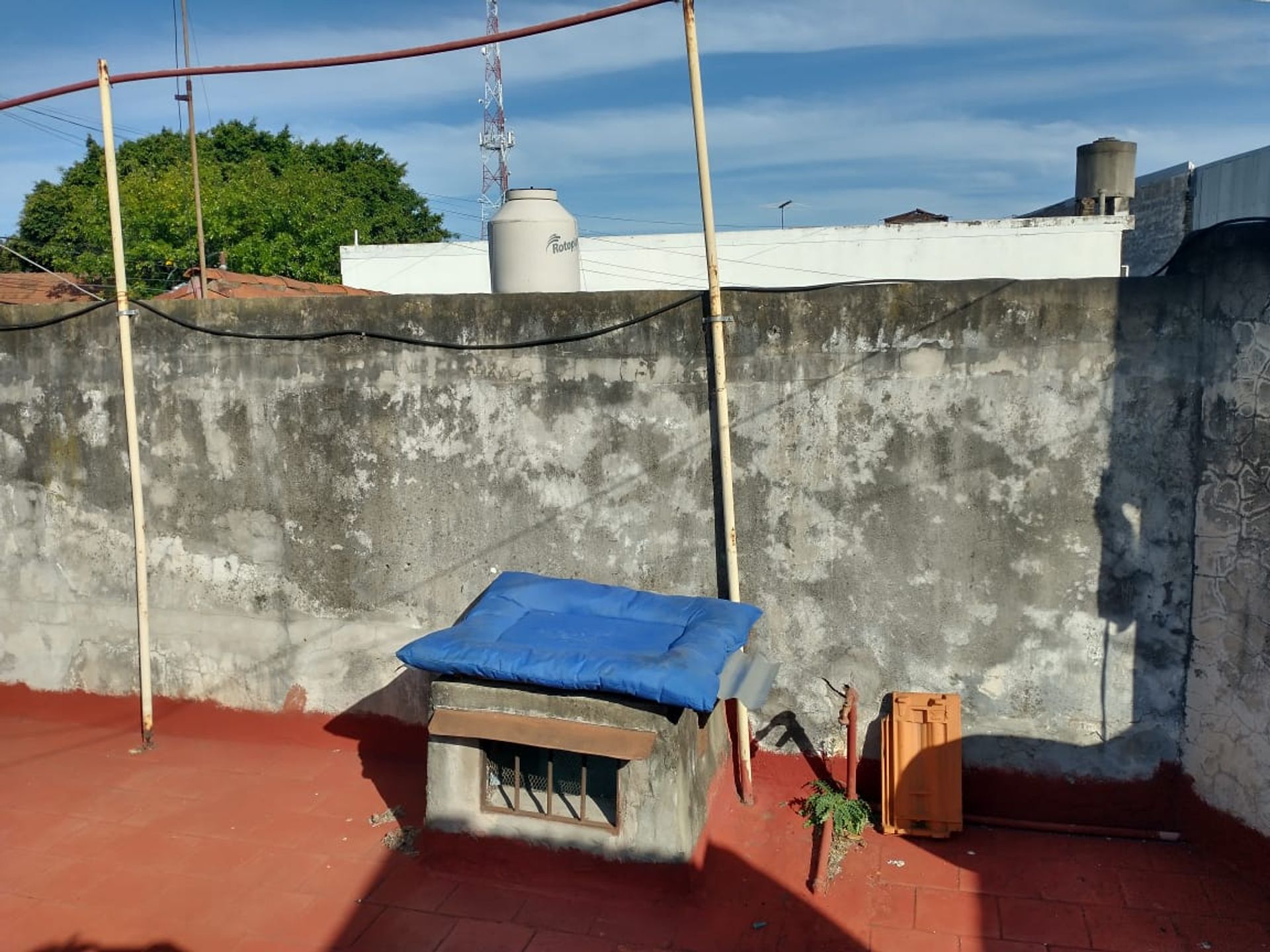 Casa En Olivos Con Terraza, Galpón Y Parrilla