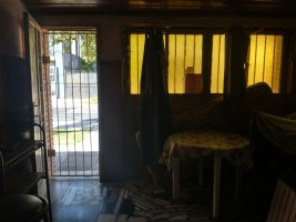 Casa En Olivos Con Terraza, Galpón Y Parrilla