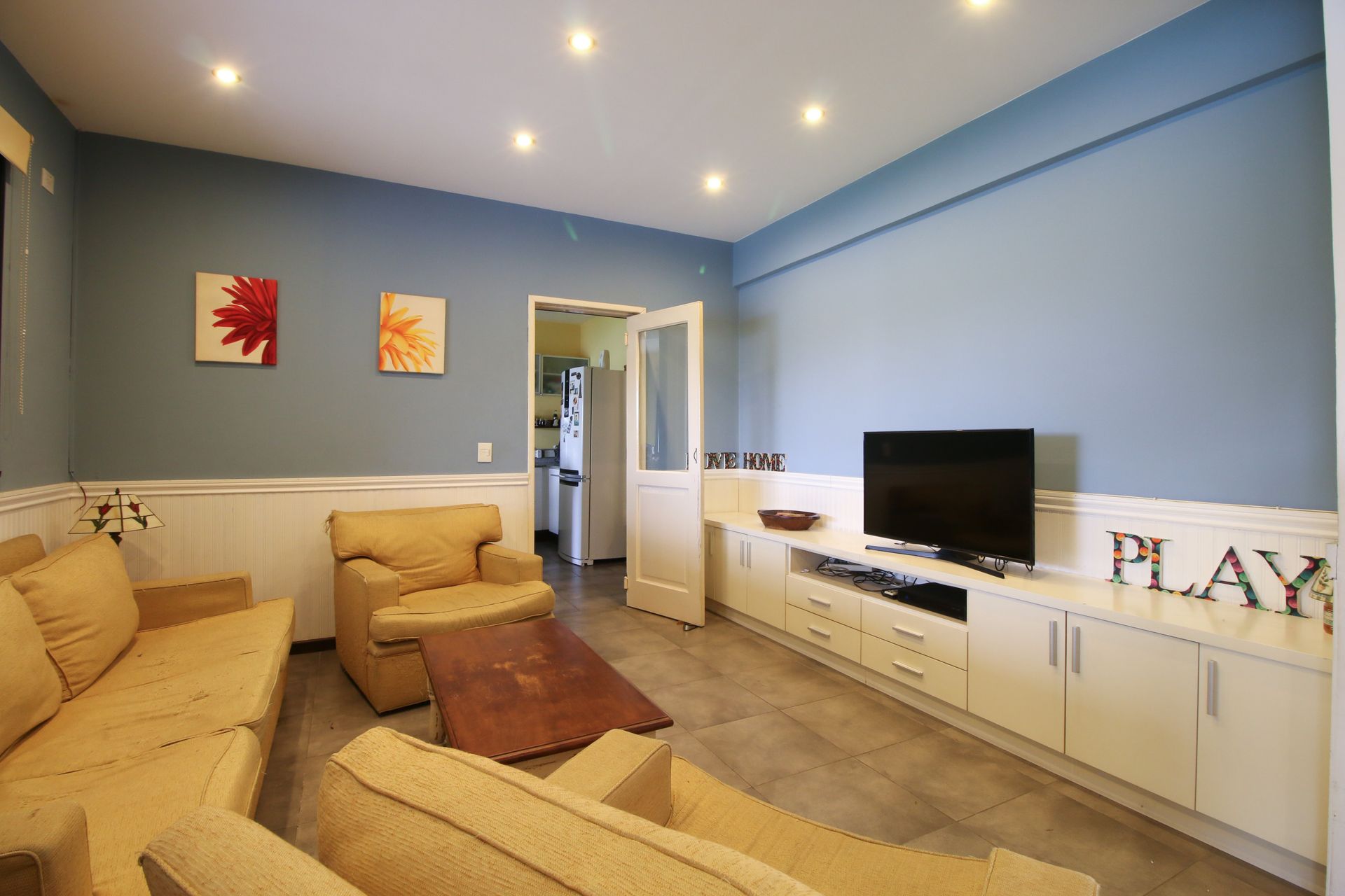 Casa 6 ambientes en VENTA Villanueva a la laguna