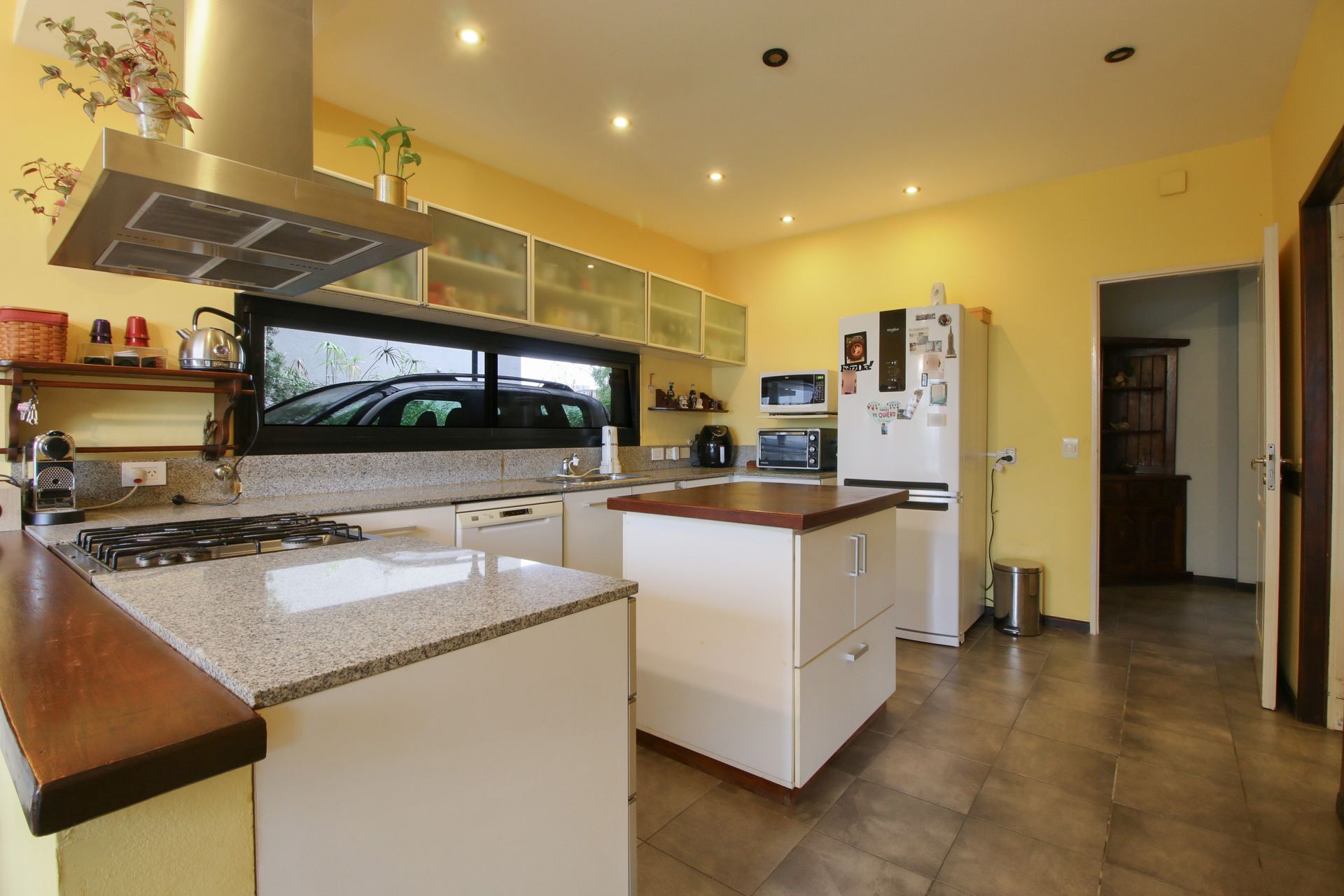 Casa 6 ambientes en VENTA Villanueva a la laguna