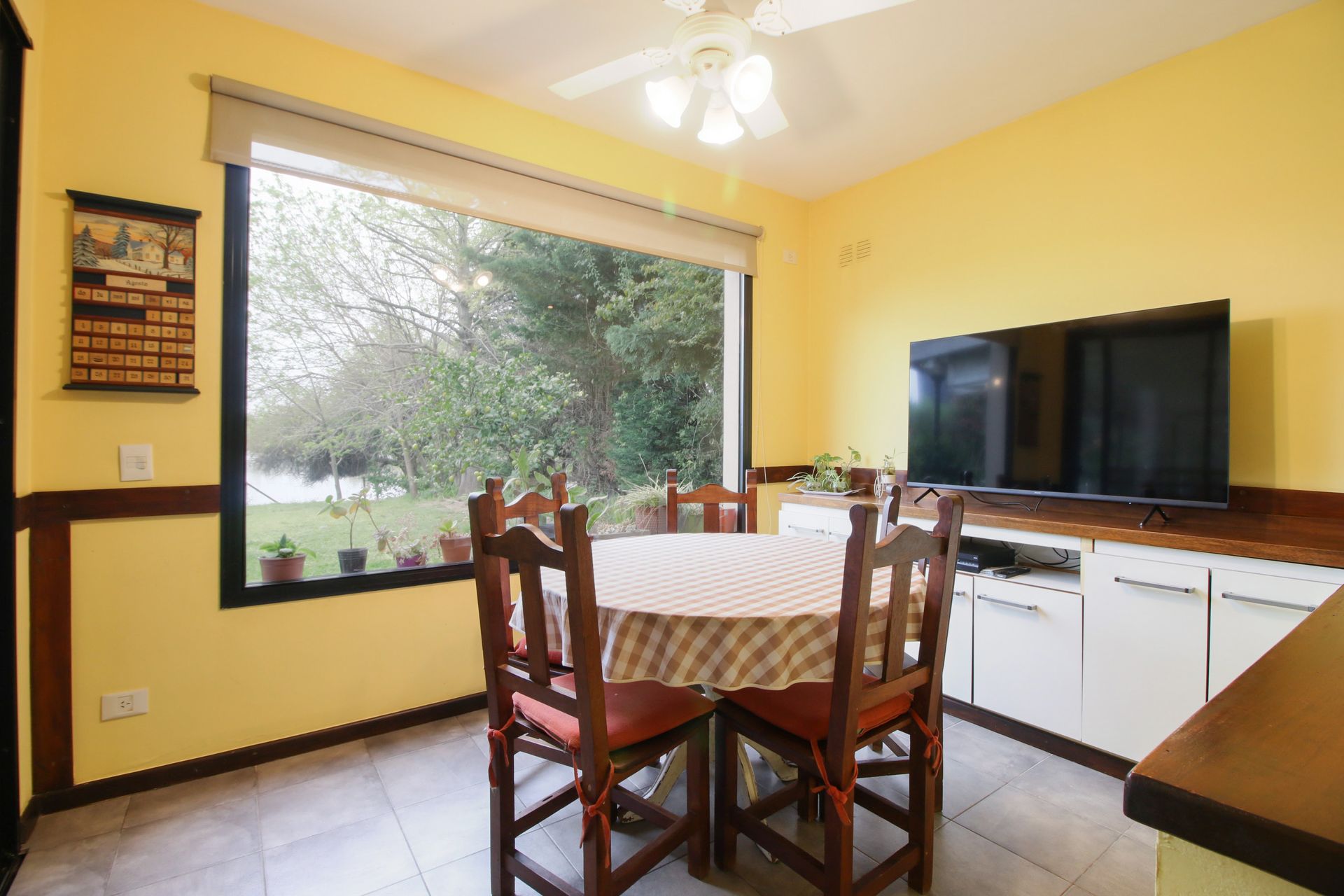 Casa 6 ambientes en VENTA Villanueva a la laguna