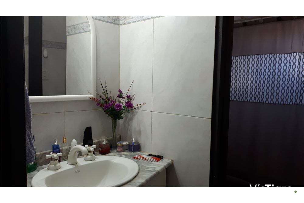Venta Casa Lote Ppio Con Local O Deposto V.adelina