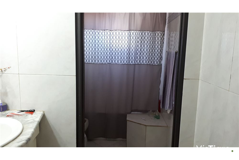 Venta Casa Lote Ppio Con Local O Deposto V.adelina