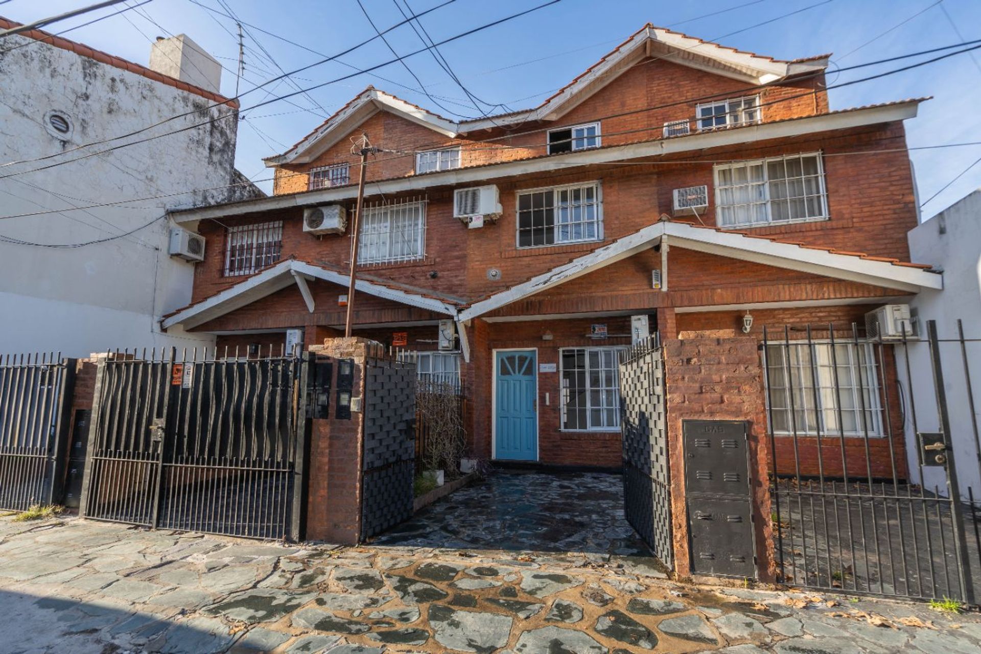 VENTA P.H. DUPLEX OLIVOS 4 AMB PATIO y COCHERA
