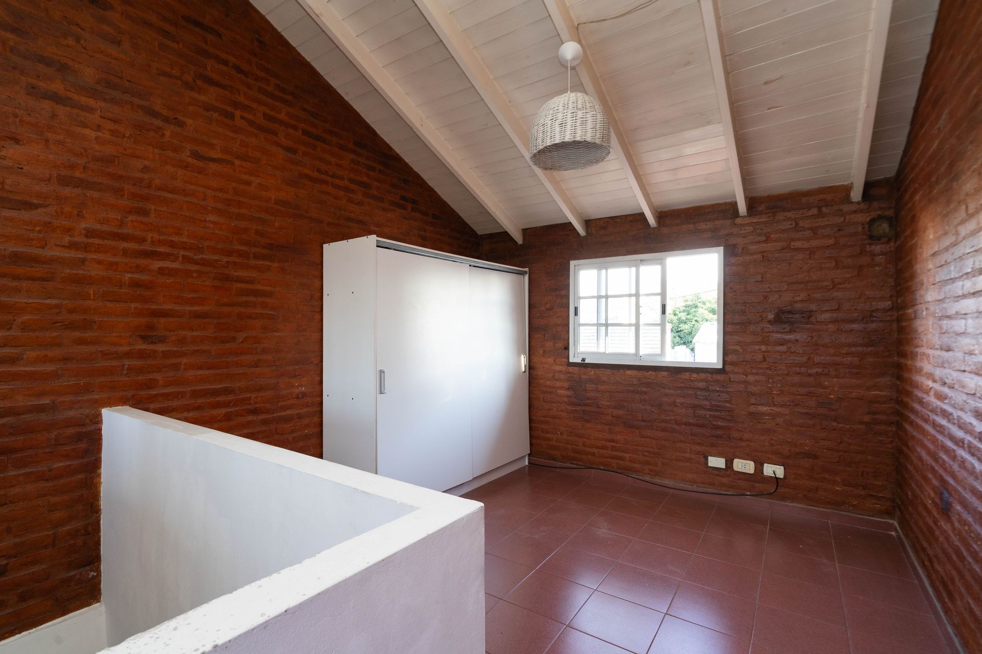 VENTA P.H. DUPLEX OLIVOS 4 AMB PATIO y COCHERA