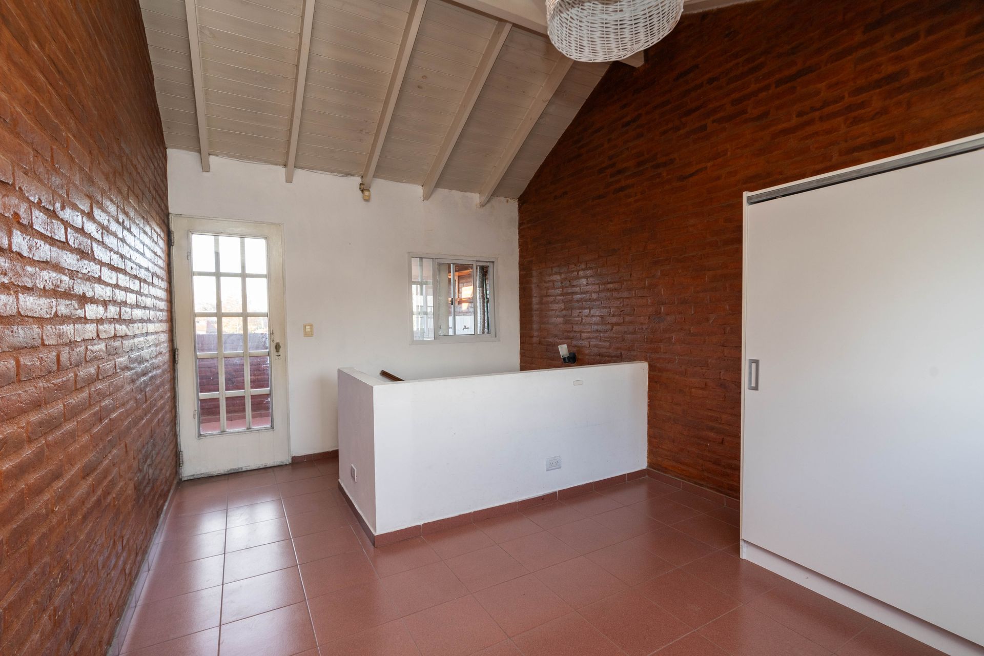 VENTA P.H. DUPLEX OLIVOS 4 AMB PATIO y COCHERA