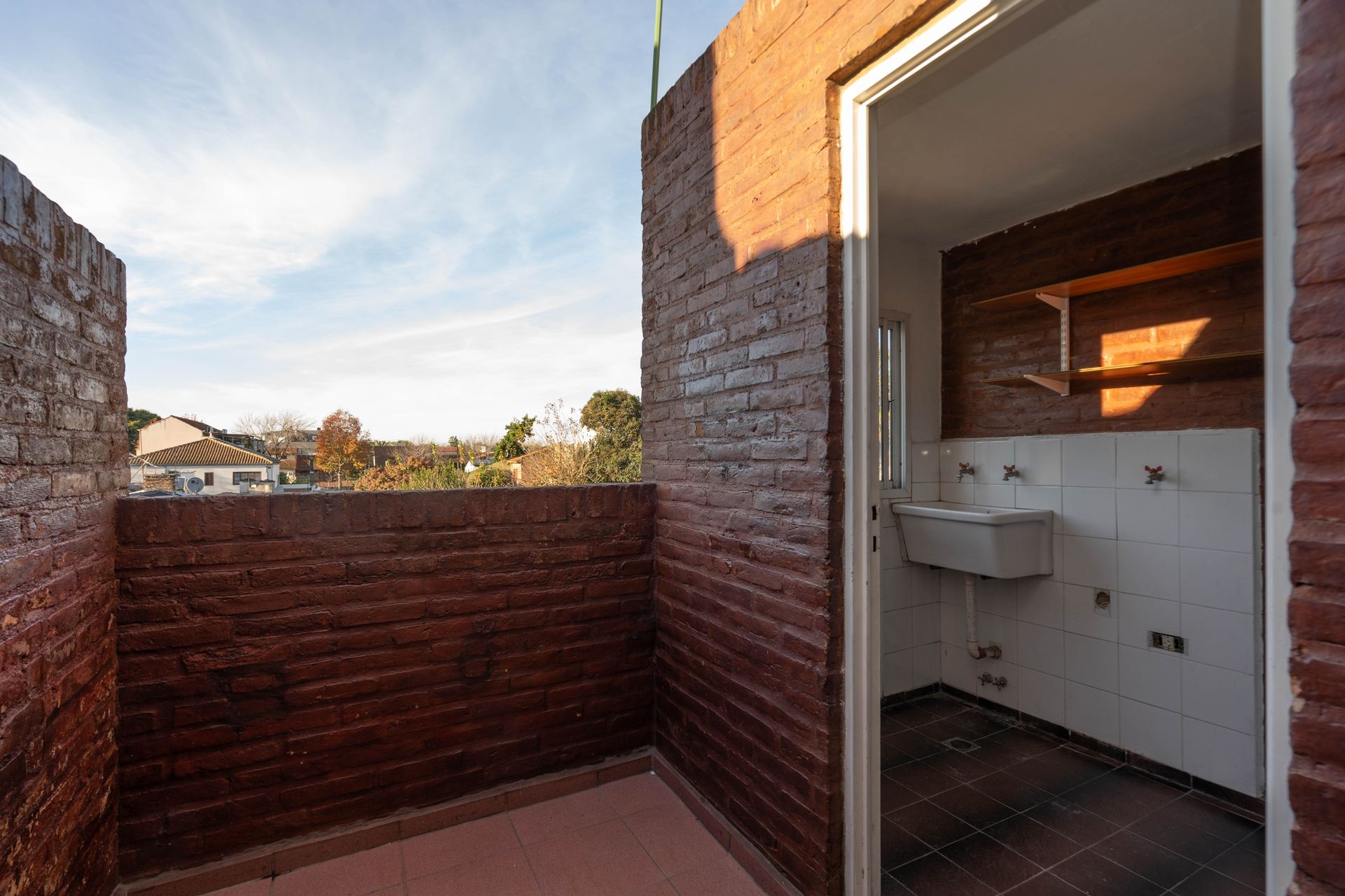 VENTA P.H. DUPLEX OLIVOS 4 AMB PATIO y COCHERA