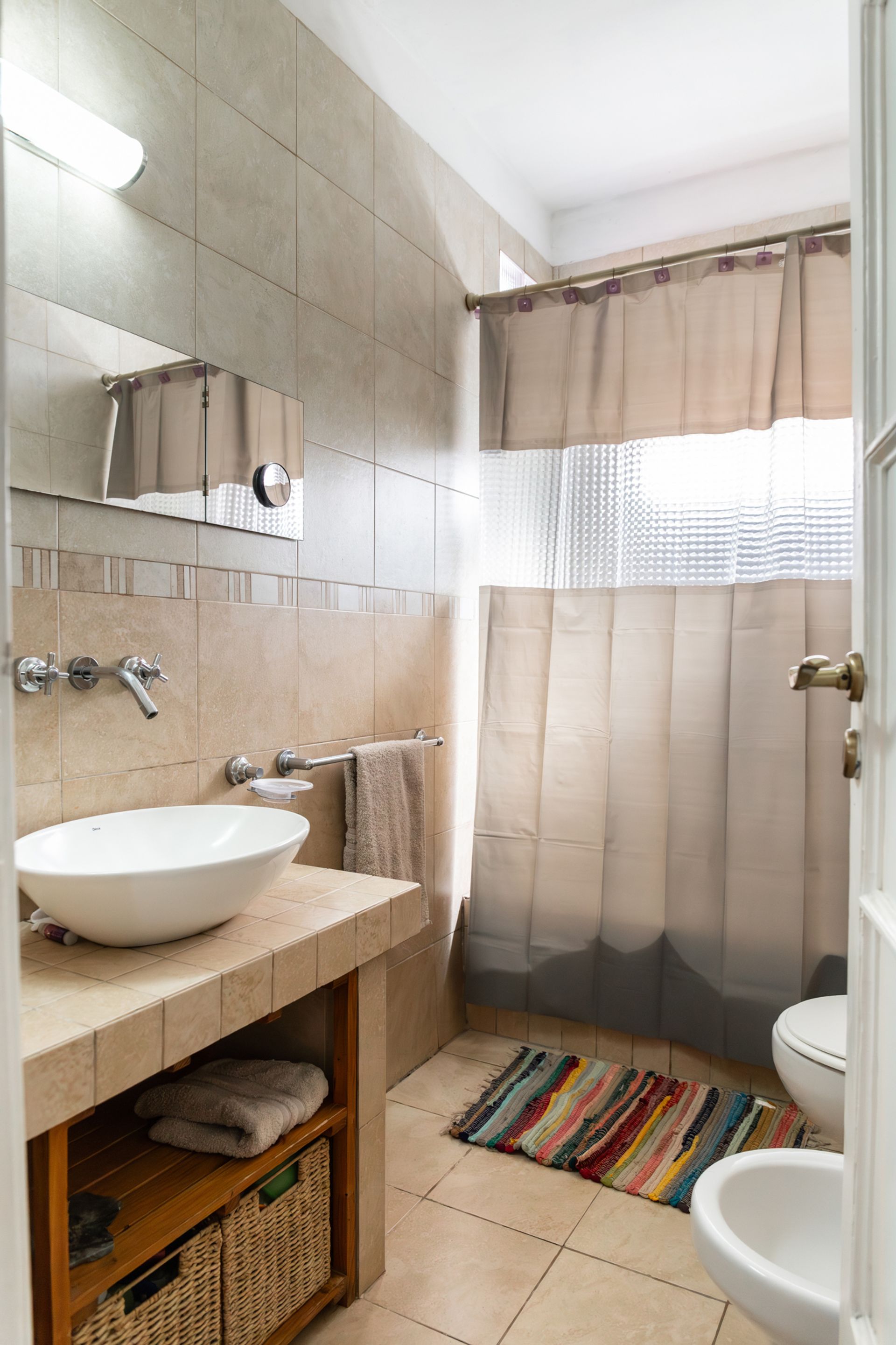 VENTA CASA 6 amb jardín San Isidro- Multifamiliar