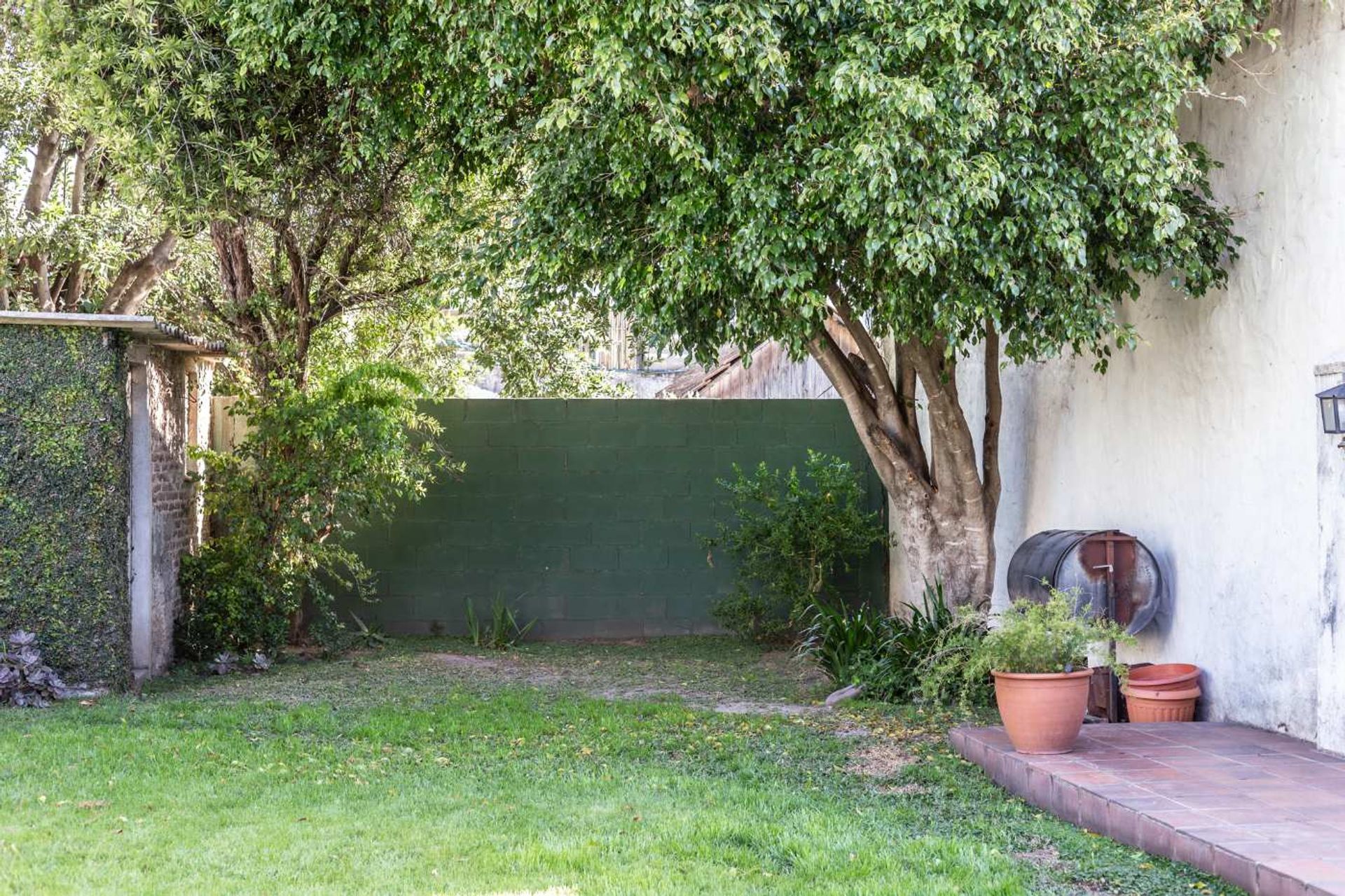 VENTA CASA 6 amb jardín San Isidro- Multifamiliar