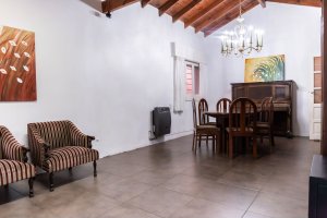 VENTA CASA 6 amb jardín San Isidro- Multifamiliar