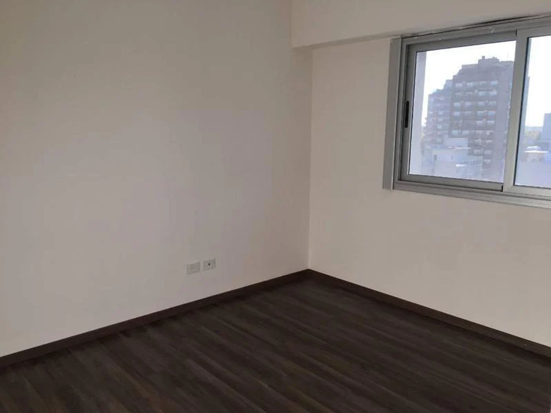 Venta 4 Amb C/Dep. Coch. Pileta Vista A. Credito