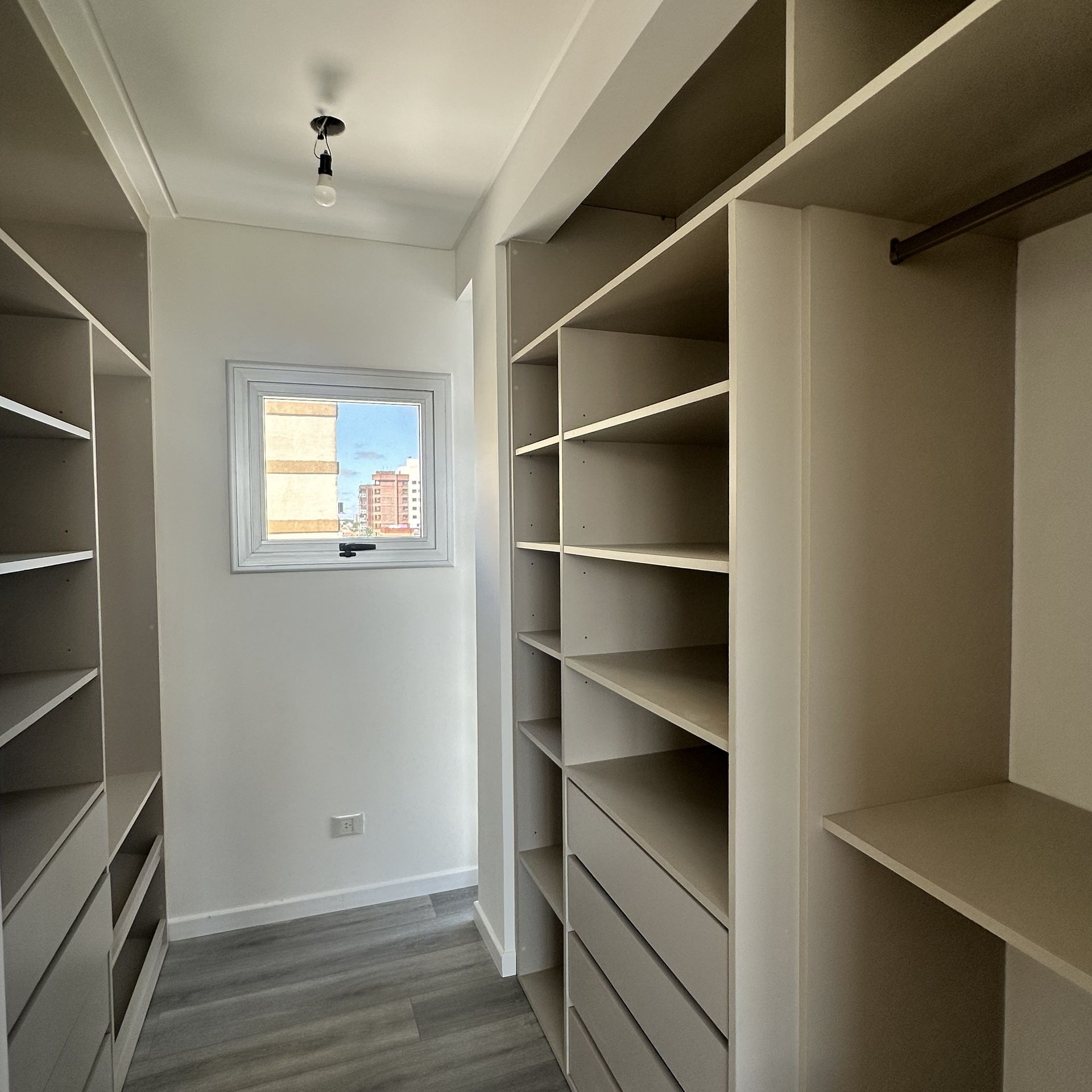 Venta 4 Amb C/Dep. Coch. Pileta Vista A. Credito