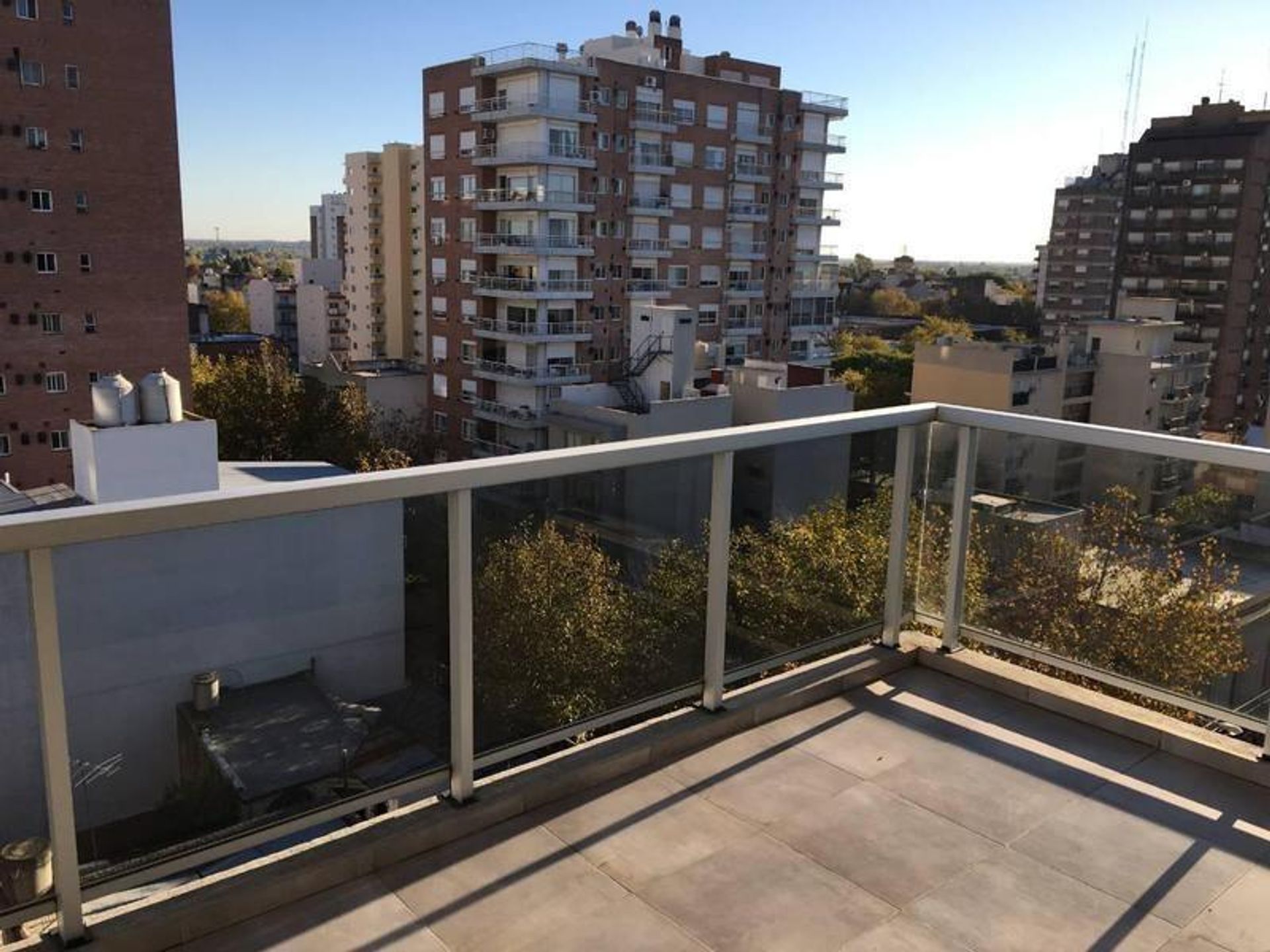 Venta 4 Amb C/Dep. Coch. Pileta Vista A. Credito