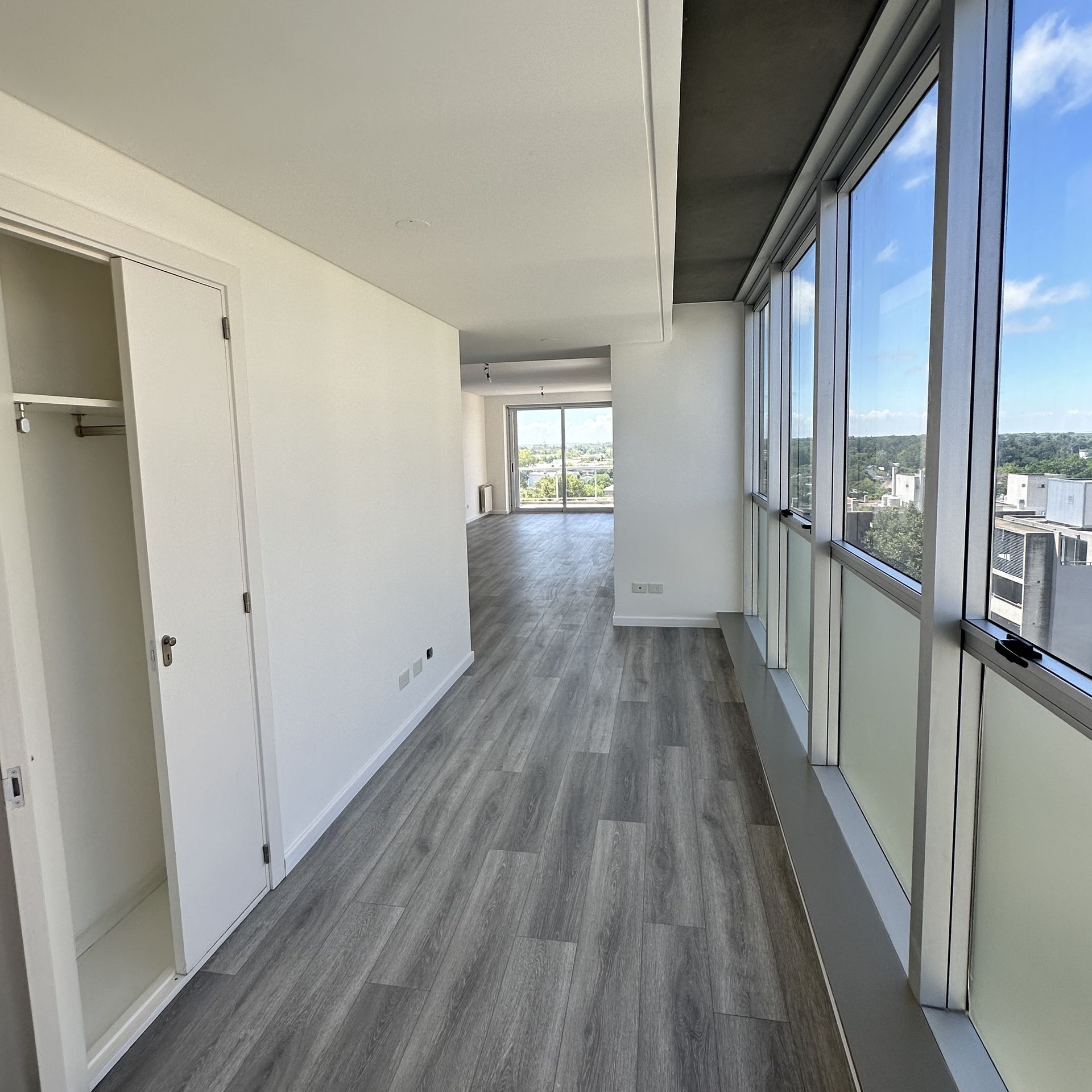 Venta 4 Amb C/Dep. Coch. Pileta Vista A. Credito