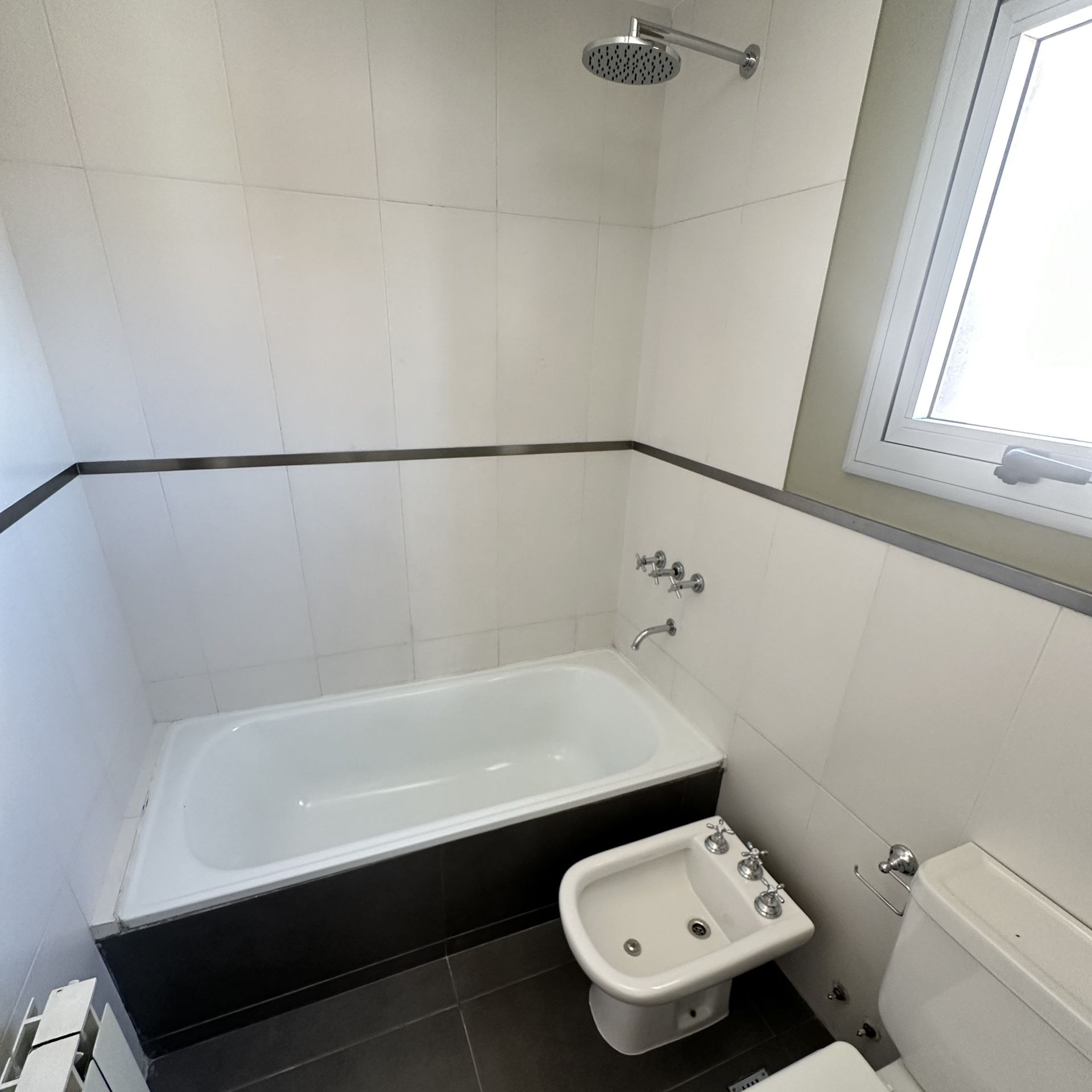 Venta 4 Amb C/Dep. Coch. Pileta Vista A. Credito