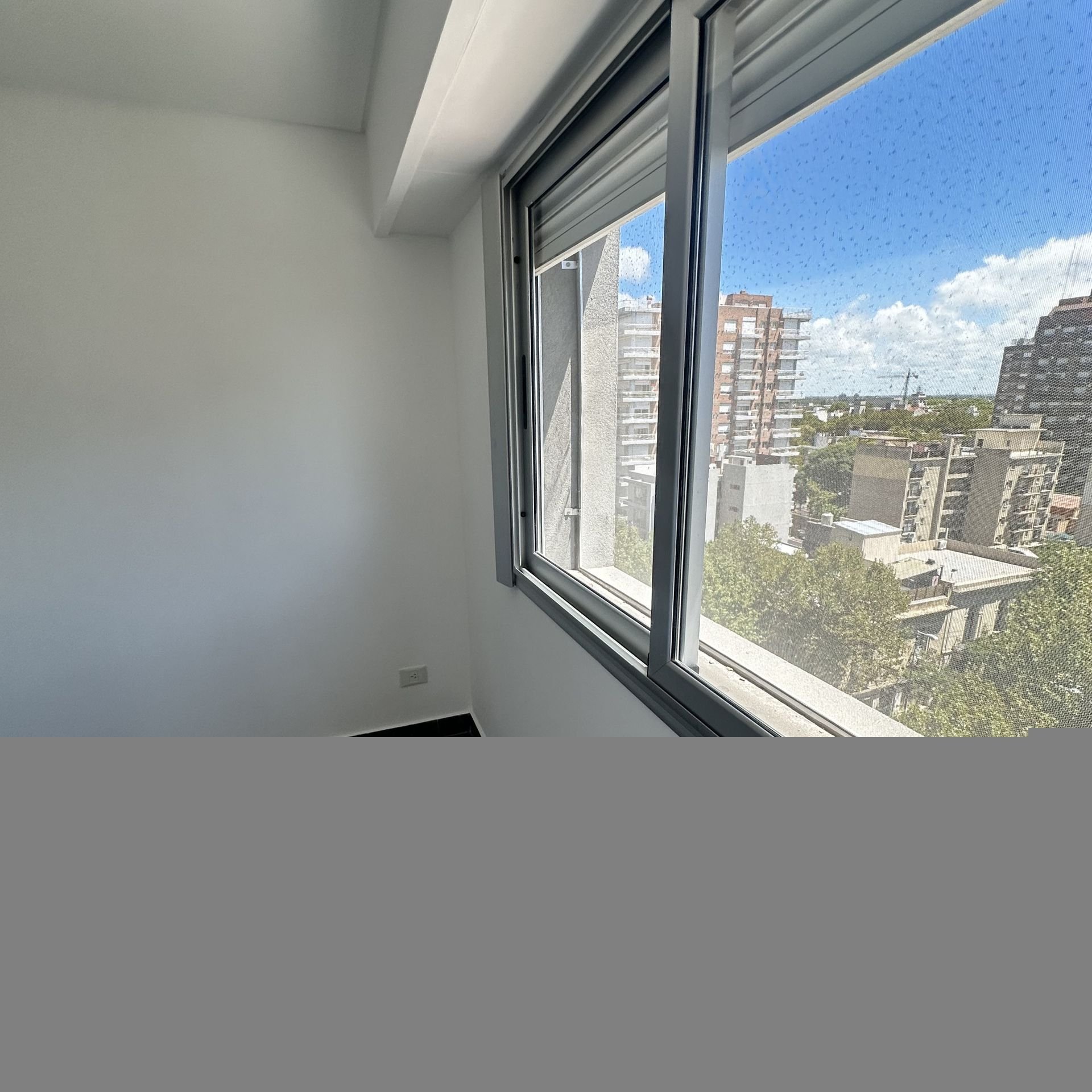 Venta 4 Amb C/Dep. Coch. Pileta Vista A. Credito